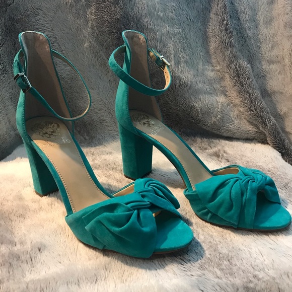 vince camuto carrelen
